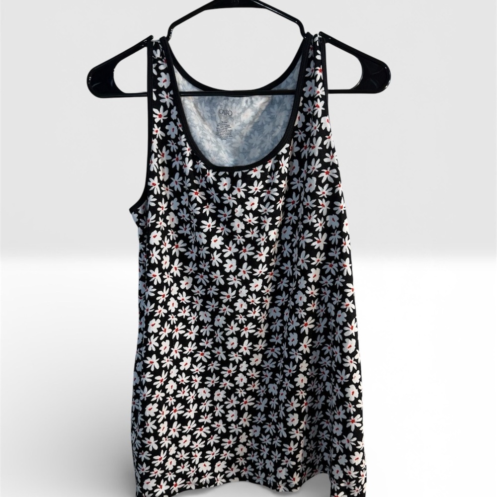Xhilaration Black and White Floral Tank Sleeveless Top 18/20W